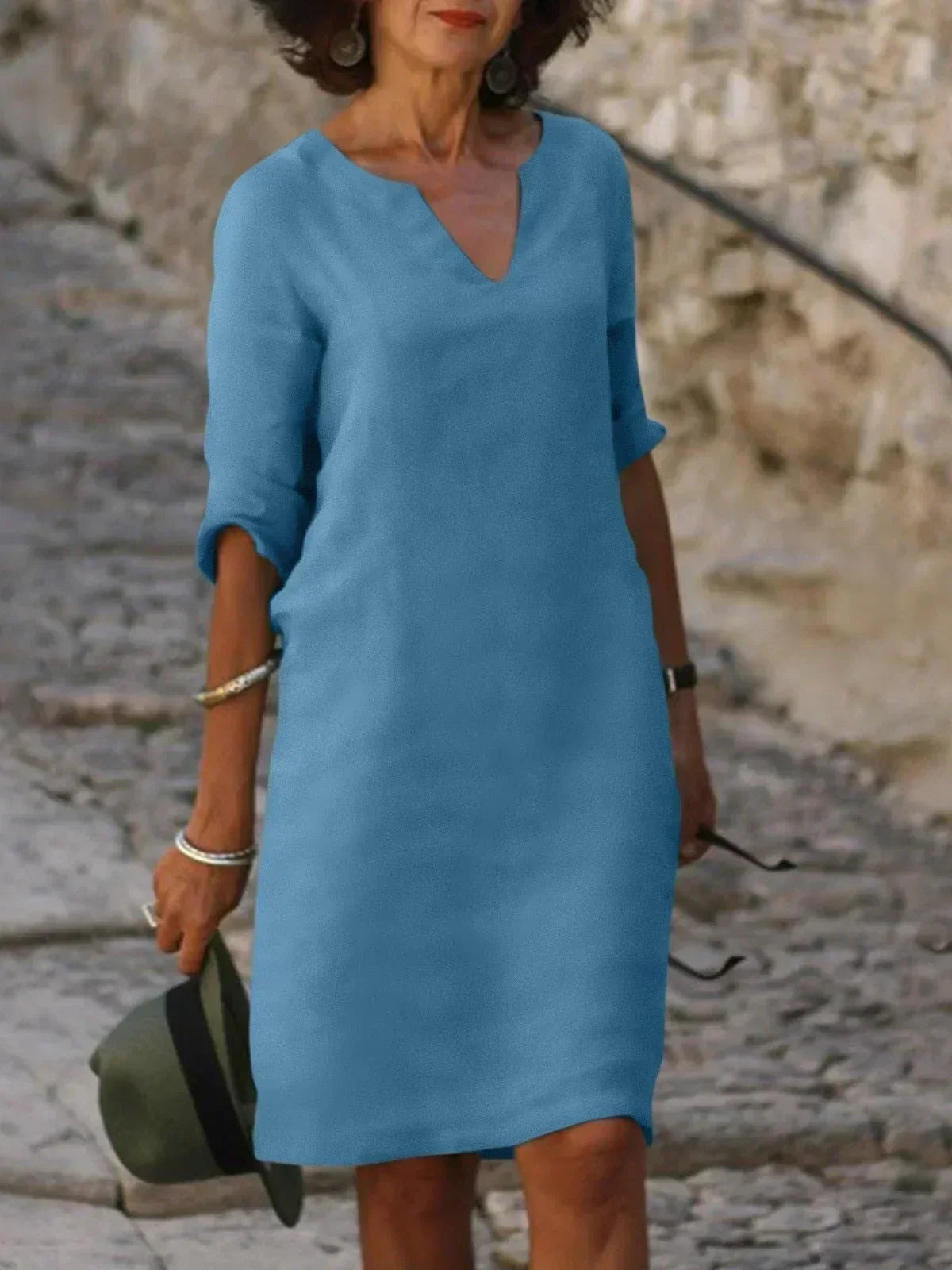 Maisonrivelle | Robe d'été féminine à col en V
