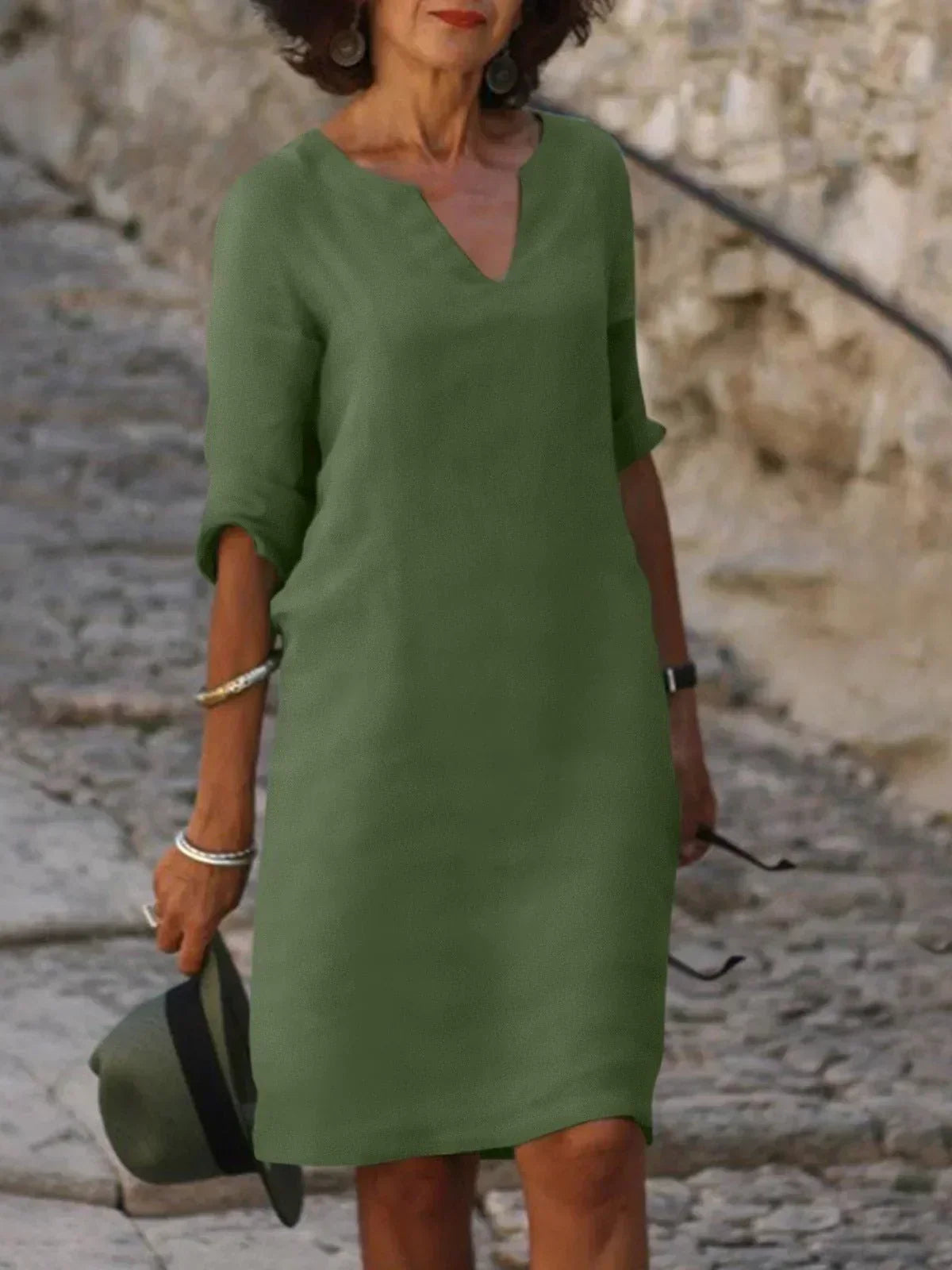 Maisonrivelle | Robe d'été féminine à col en V
